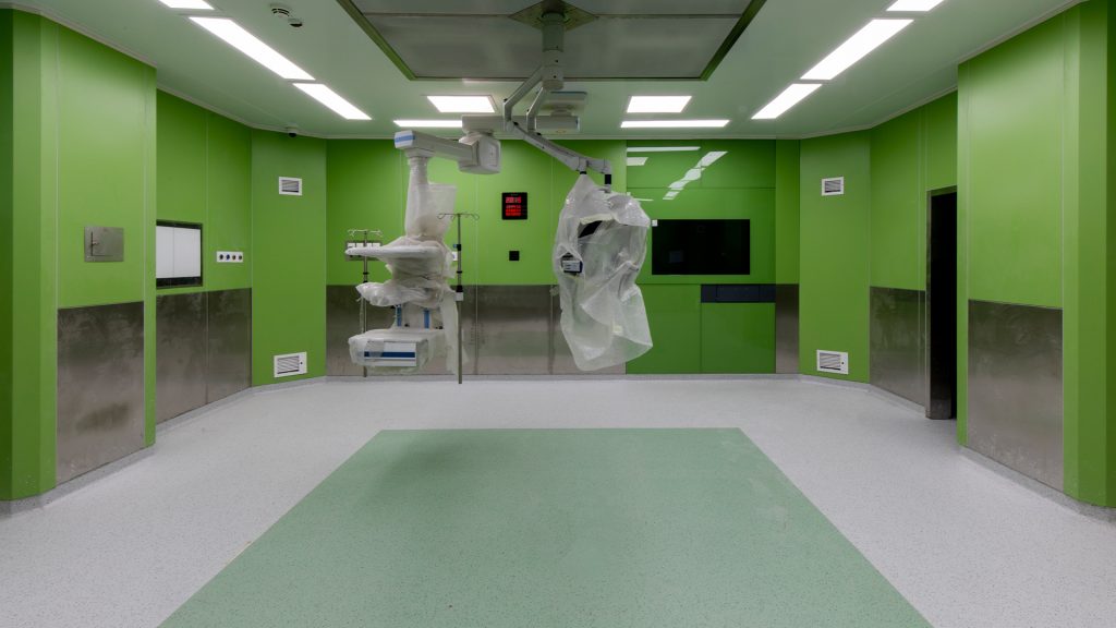 دیوارپوش در بخش مراقبتهای بهداشتی